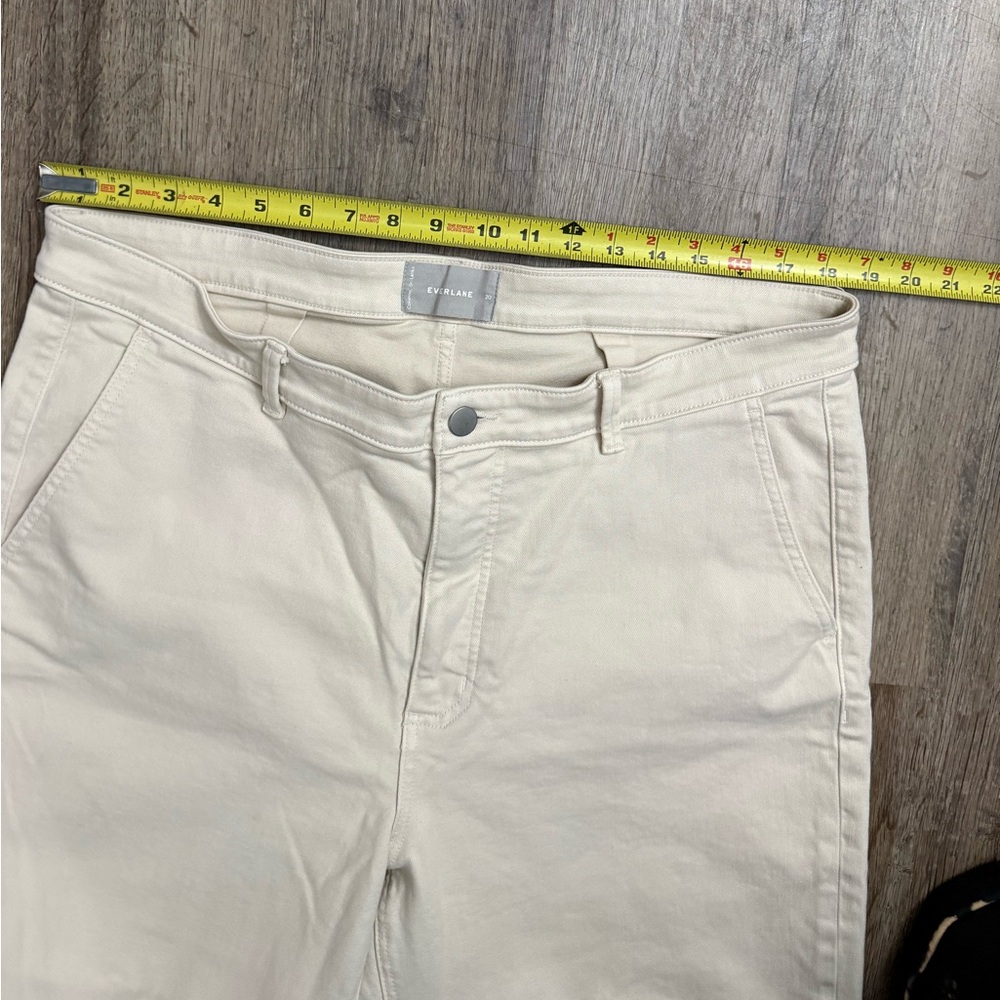 Everlane • The Straight Leg Crop Pants - Picture 7 of 14